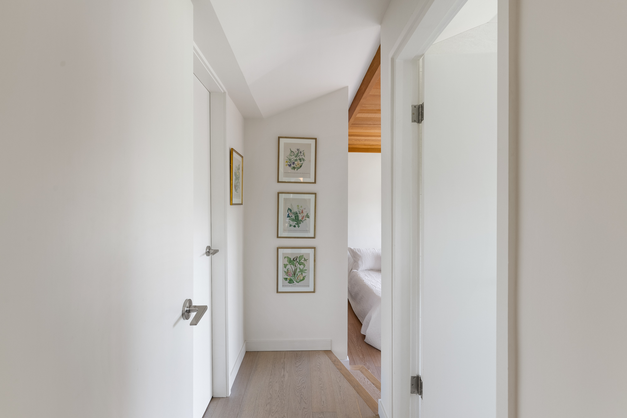 6485 Madrona Crescent